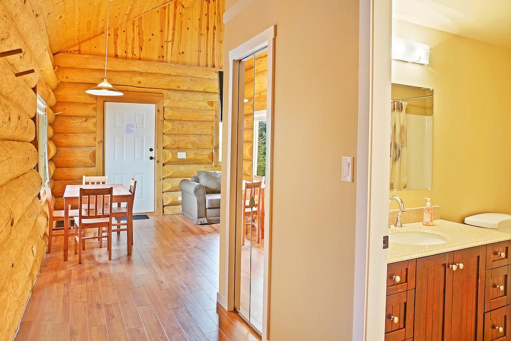 Lac Le Jeune Wilderness Resort Kamloops Cameră foto