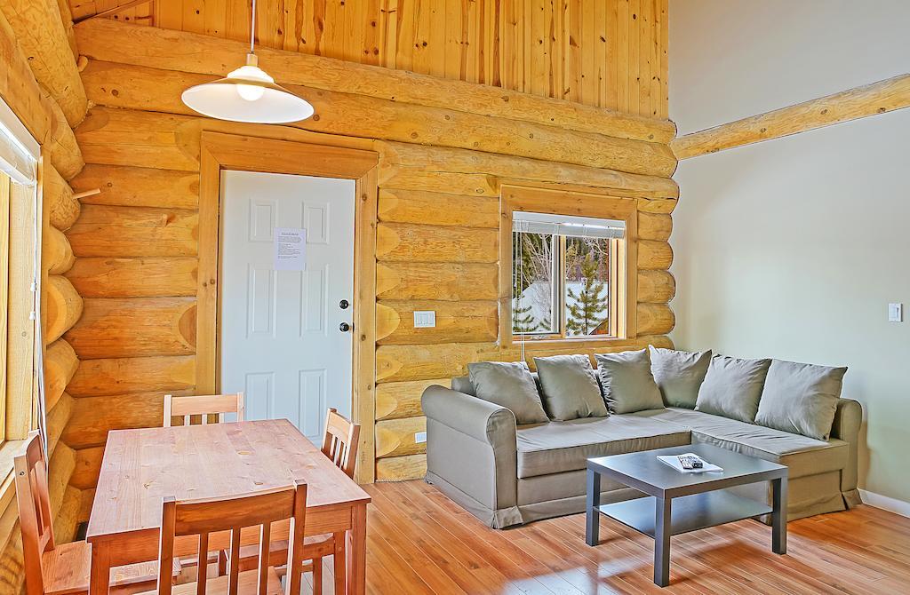 Lac Le Jeune Wilderness Resort Kamloops Cameră foto